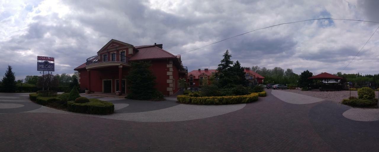 Hotel Milord Pułtusk Exterior foto